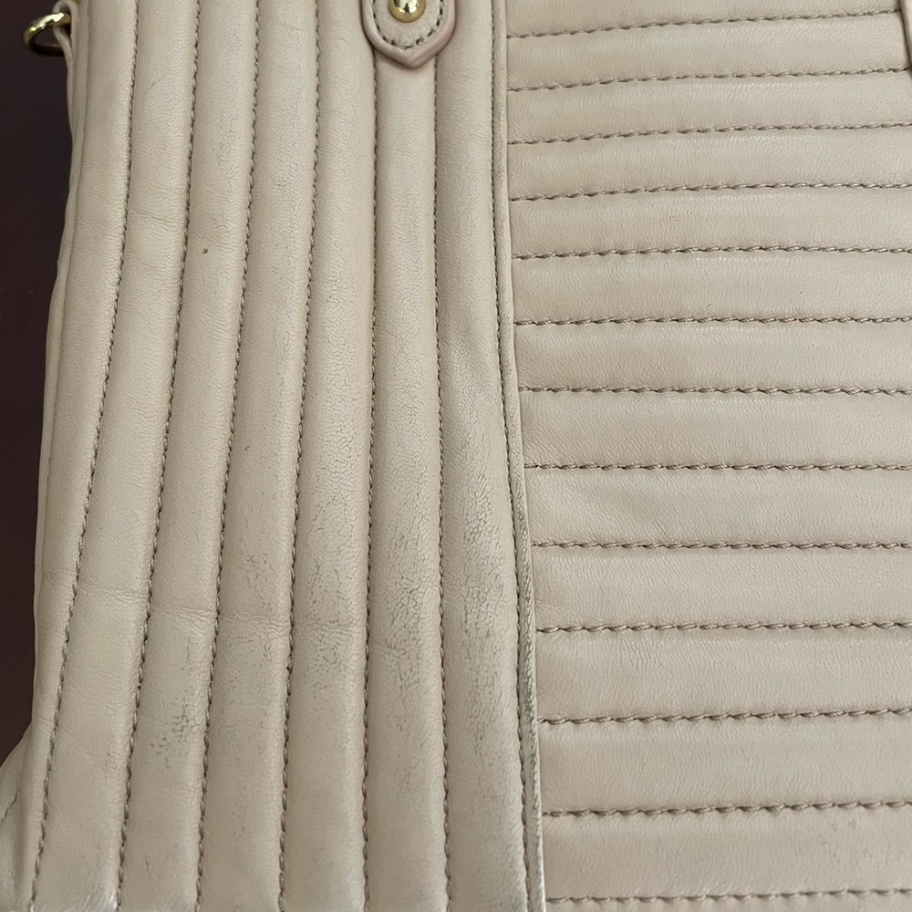Belle Badgley Mischka tan leather crossbody purse - Picture 8 of 9